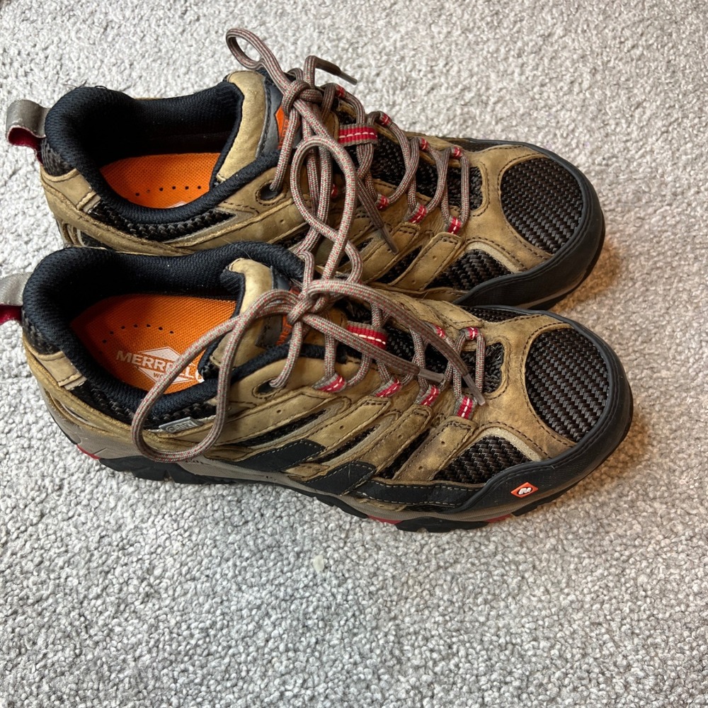 Merrell boots mens 8.5 brown Moab vent 2‎ Waterproof Hiking outdoor gorpcore